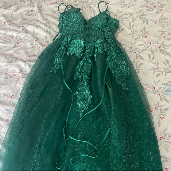 Pretty Green Prom Dress - Picture 5 of 6